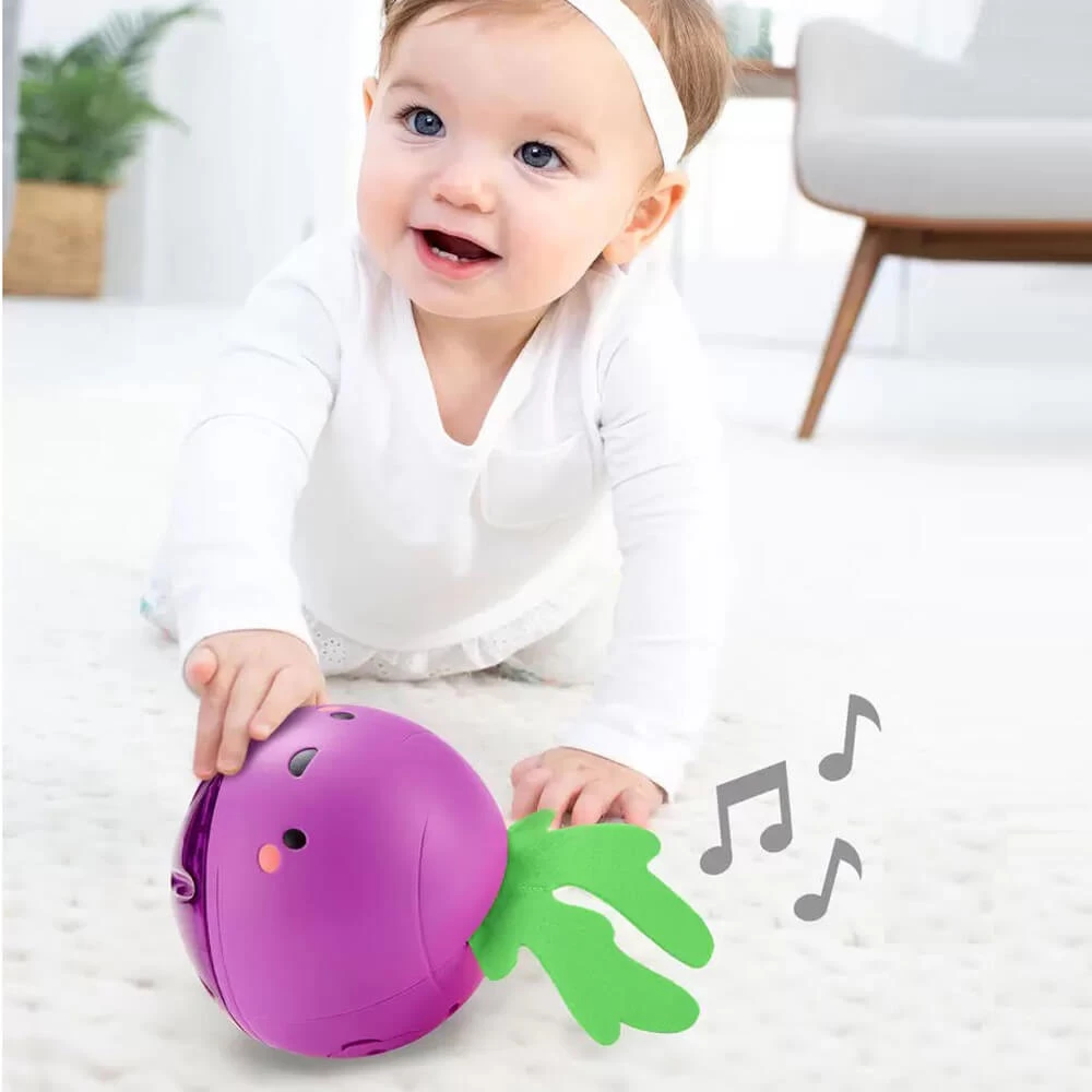 Skip Hop Farmstand Drop The Beet Crawl Ball 5 Skip Hop Farmstand Drop The Beet Crawl Ball - Image 3