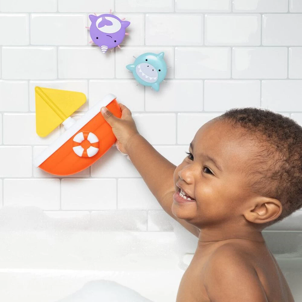 Skip Hop Zoo Tip & Spin Boat 7 Skip Hop Zoo Tip & Spin Boat - Image 5