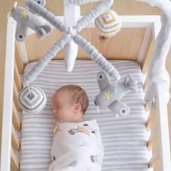 Living Textiles Up Up & Away Musical Mobile Set -Baby Care Shop 128585 9b03128d 5b44 46bf 884c 5896275f7a0b