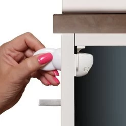 Dreambaby F855 Adhesive Mag Lock 4pk -Baby Care Shop 92081 d09678c2 6960 461a a3d4 2e15d53df534